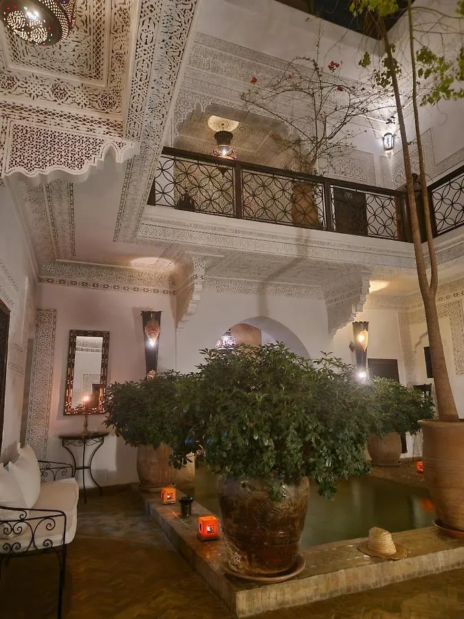 Riad Les Nuits De Marrakech Otel Marakeş